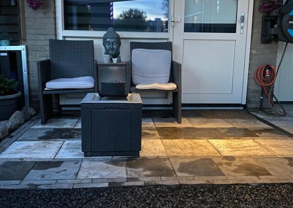 Amsterdam North Bed & Breakfast | Casa di maksch de miniatura