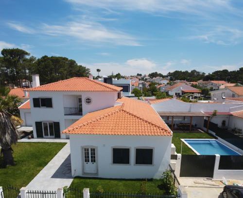 Aldeia do Meco Villa | Casa do Mural - Sesimbra, Lagoa de Albufeira e Aldeia do Meco