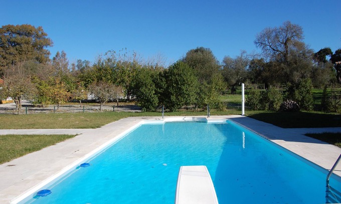 Almeirim Cottage | CASA DOS CASEIROS - L -Casa de Campo