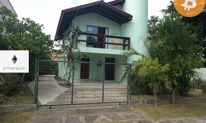 Daniela Apartment | Casa em pequeno Condo na praia da Daniela.
