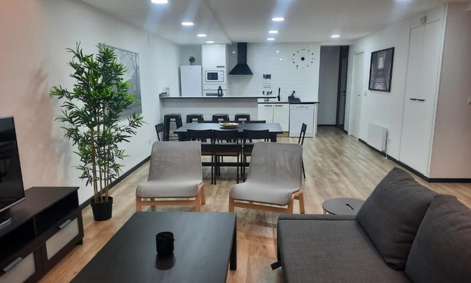 O Perpetuo Socorro House | Casa en vigo a 5 min playas