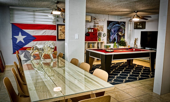 Levittown House | Casa Especial @10 min from Dorado, 20 from San Juan