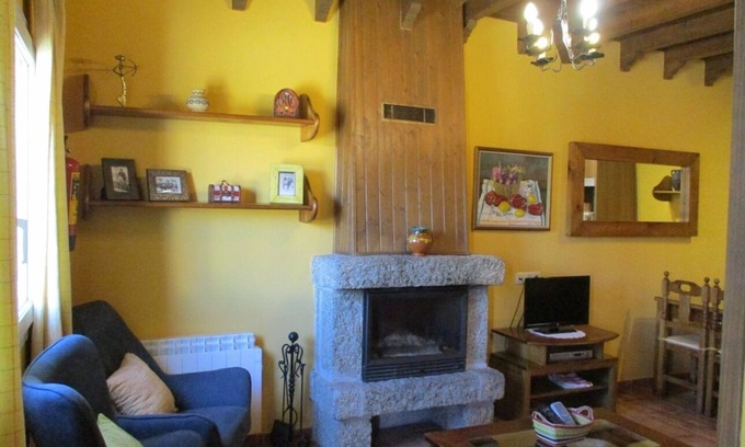 Solosancho Cottage | Casa Fuente Tía Canora for 4 people