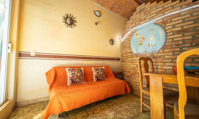 San Francisco Apartment | Casa Happy Sol - Delfin: Pool Boho Beach Vibes