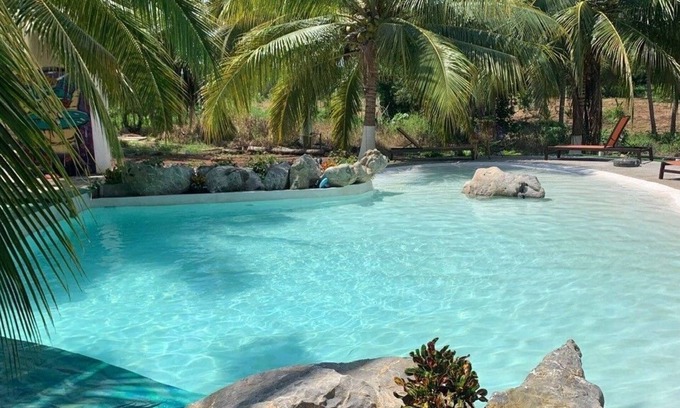 Saladita Resort | Casa Las Palmas