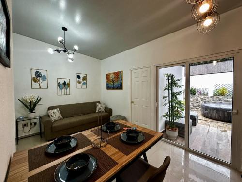 Ahuachapan Apartment | Casa Los Ausoles con Jacuzzi