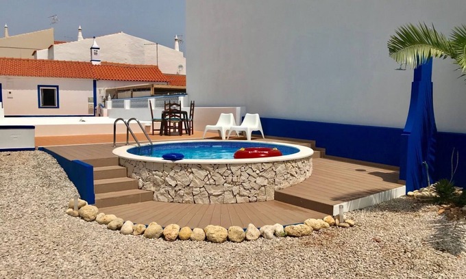 Benagil House | Casa Mestre André - Traditional house, Garden, Pool and Privative Parking