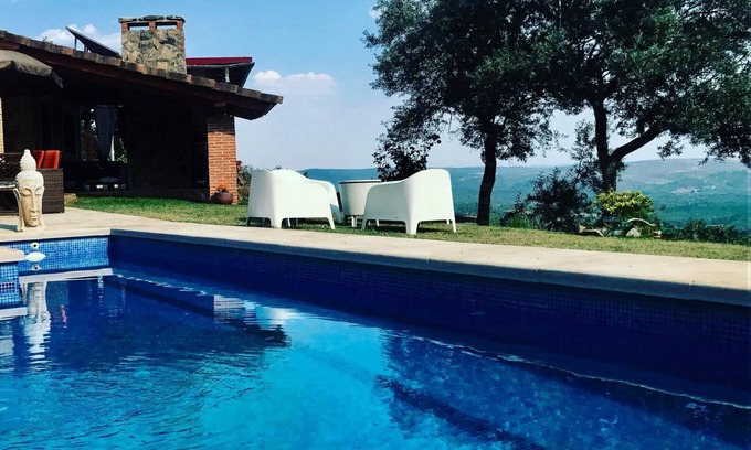 Arenas de San Pedro Cottage | Casa Rural Olivar de Gredos