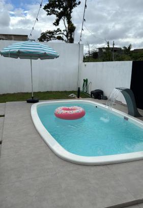 Itapoa House | Casa Sofisticada com Piscina