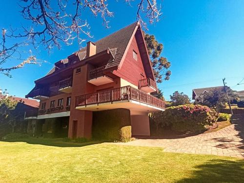 Colinas Capivari House | Casa Suiça de Campos