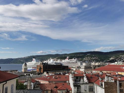 Citta Nuova-Barriera Nuova-San Vito-Citta Vecchia Apartment | Casa Ventitreesimo Trieste