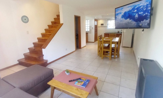 Playa Bonita House | Casa4Bariloche: Amplia casa a Estrenar en Bariloche