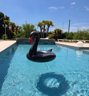 Chioggia Apartment | CasaKadd001Luxury Heated Pool Garden PatioBarbeque