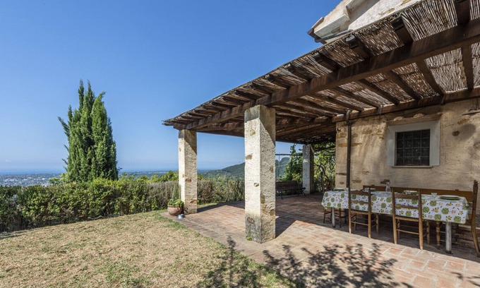 Ripa-Pozzi-Ponterosso House | Casina di Ripa - Lovely house with private garden in the Upper Versilia area
