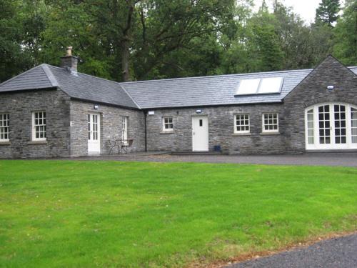 Irvinestown House | Castle View Cottage
