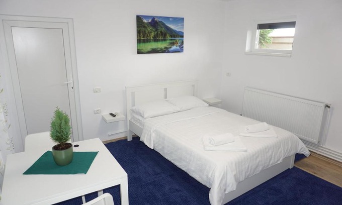 Balotesti Villa | Casuta Bradulet - Aeroport Otopeni & Therme