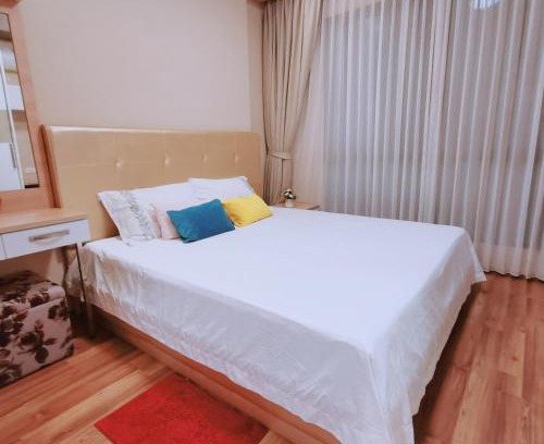 Nong Pa Khrang Apartment | CBP treasure condo 泳池景