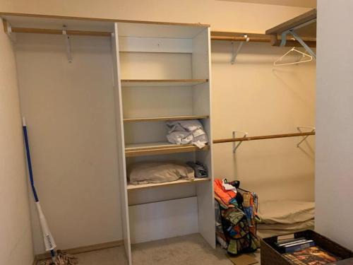 Renton House | Cedar River 1 BR in 4 BR HOUSE