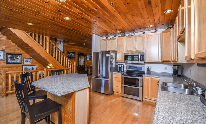 McHenry House | Cedar Shores Villa 12 | Ski Slope Views, Near Wisp