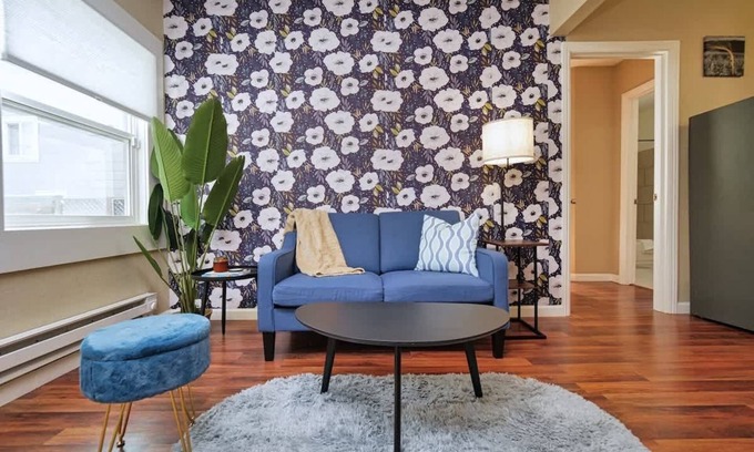 Poets Corner Apartment | Central Berkeley Garden Oasis