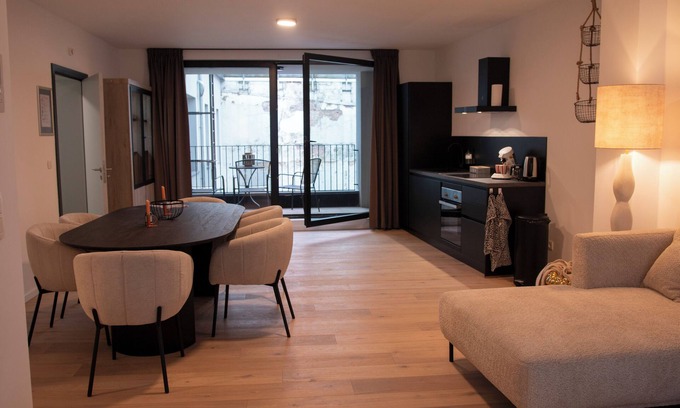 Schipperskwartier Apartment | Central Chic Antwerp