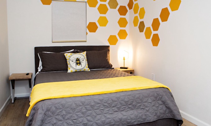 Garfield House | Central Phoenix Guest house - The Bee Hive