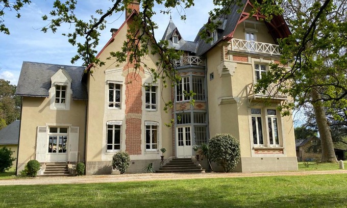 Change Villa | Château de la Coudraie et La Petite Coudraie