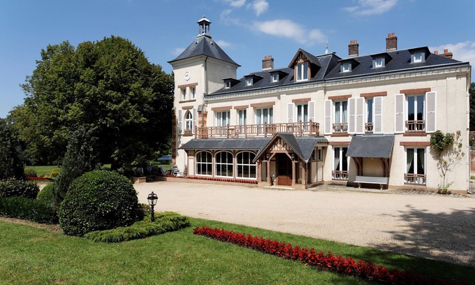 La Ferte-sous-Jouarre Hotel | Château Des Bondons EI
