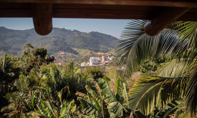 Gravatal House | Chalé Sol da Montanha em Termas do Gravatal/sc