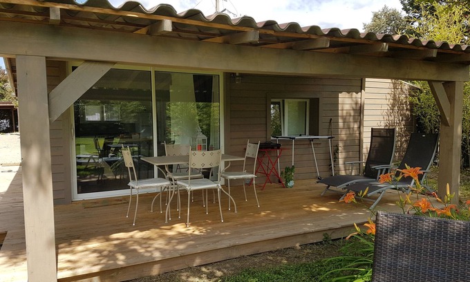 Greoux-les-Bains Ski Chalet | Chalet 30 m2 with terrace in large enclosed 5000 m2 property