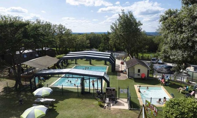 Loupiac Ski Chalet | Chalet 4 étoiles - Parc aquatique - eeccaa