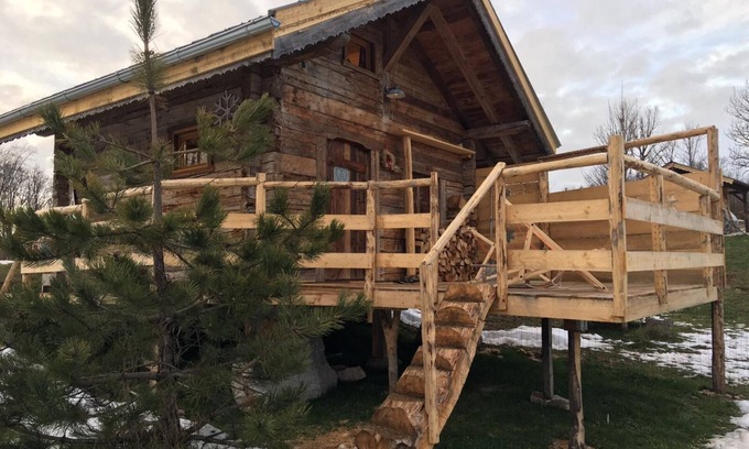 Etival Ski Chalet | Chalet Abondance dans le Haut Jura