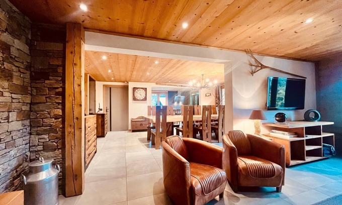 Demi-Quartier Ski Chalet | Chalet at the foot of the Megève ski slopes, Sauna/table soccer near Combloux