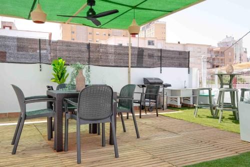 Grao de Gandia House | Chalet de Lujo con Azotea de Ensueño y Barbacoa