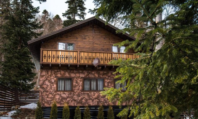 Arkhyz Ski Chalet | Chalet Flora Plus
