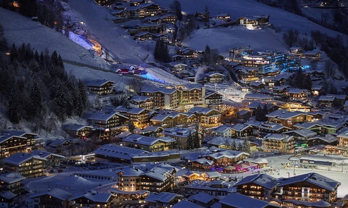 Hinterglemm Ski Chalet | Chalet in Hinterglemm Village Centre with Private Sauna