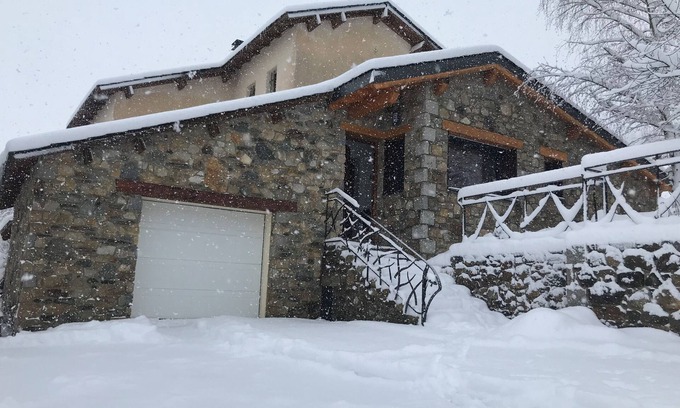 Puyvalador Ski Chalet | CHALET MOUNTAIN SKI RESORT NEAR PUYVALADOR ANGLES