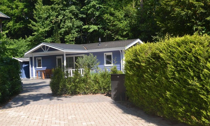 Municipality of Rhenen House | Chalet on the edge of the forest