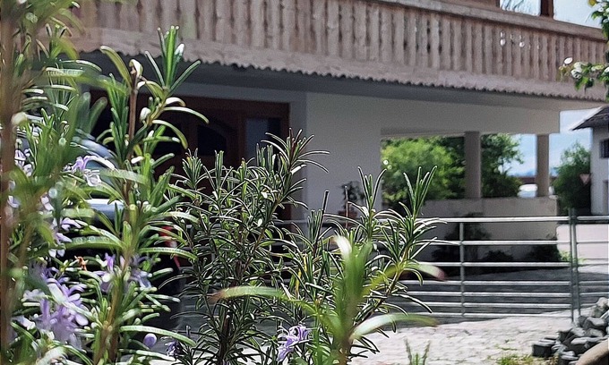 Epfach House | Chalet time-out with friends and family in Upper Bavaria on the BioSchafhof farm