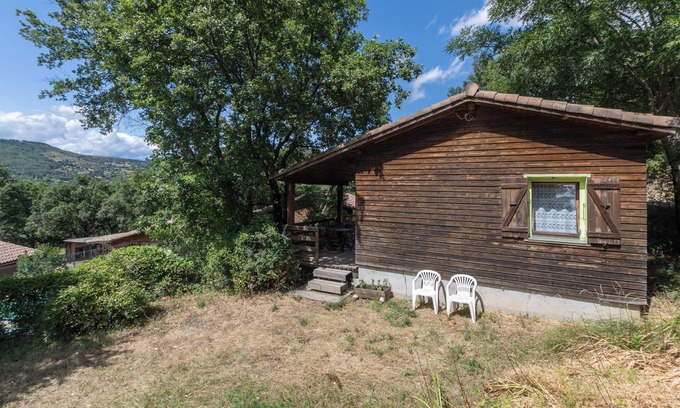 Darbres Ski Chalet | Chalet 'Vert 4 Personnes' with Balcony and Wi-Fi