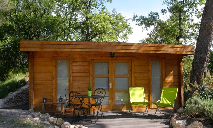 Mimet Ski Chalet | Chalet Zen Sous les Arbres, Parc Avec une Grande Piscine