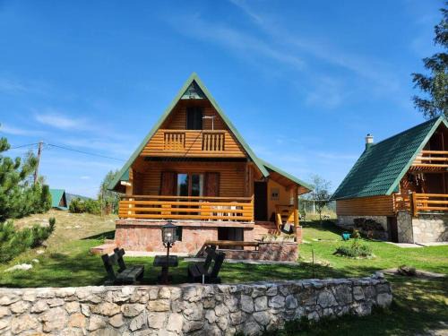 Tepacko Polje Ski Chalet | Chalet Zoran