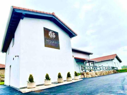 Caviedes Apartment | Chalets Requejil - El Pumarin