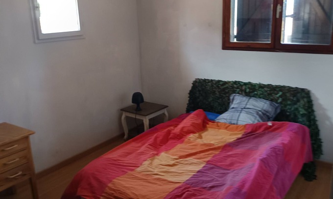 Pessac Bed & Breakfast | Chambre à Louer Dans Maison Assez Spacieuse Chambre Meublée