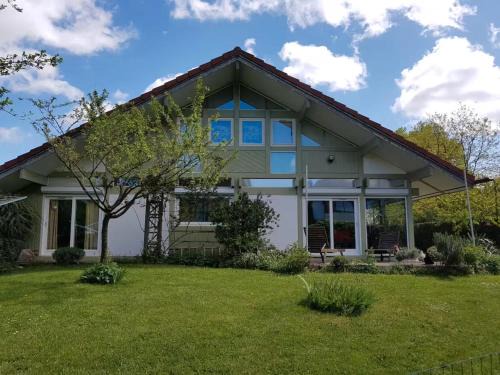 Charmes House | Chambre d'hôte - La Maison Verte