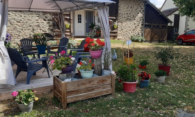 Saint-Pierre-de-Fursac Bed & Breakfast | Chambre d'hôtes la maillitardaise