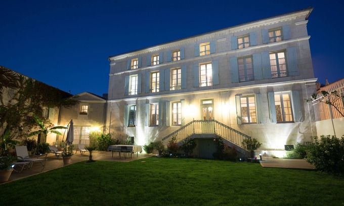 Pont l'Abbe d'Arnoult House | Chambre d'hôtes La Tillaie