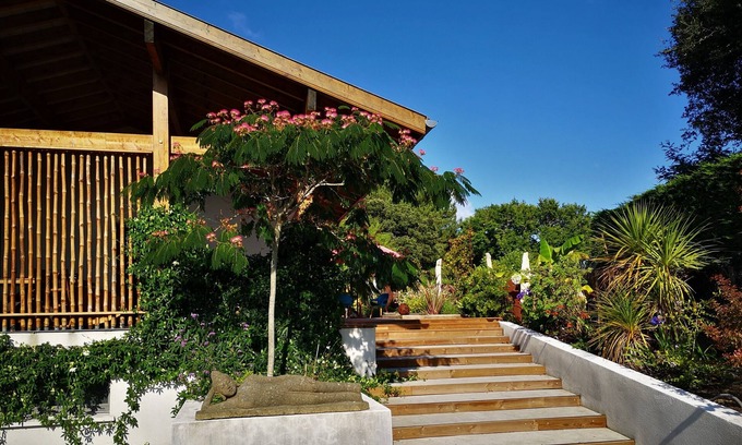 Soorts-Hossegor Bed & Breakfast | Chambre La Centrale : private terrace -Heated swimming pool, 5mn from the beach