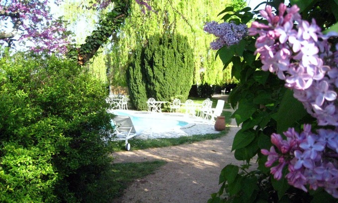 Denice Bed & Breakfast | Chambres d'hôtes Le Calme