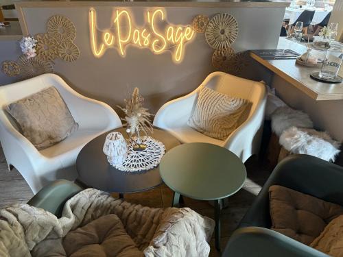 Sainte-Marie-aux-Mines Hotel | Chambres - zimmer Wistub Le PasSage